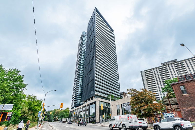 575 Bloor St E, unit 1106 for rent