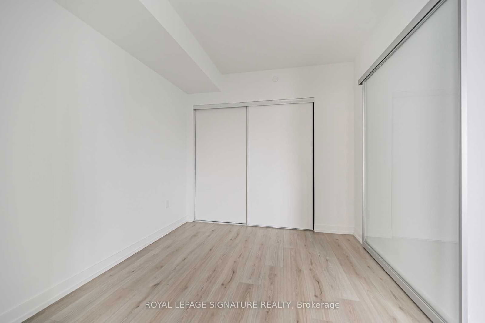 395 Bloor St E, unit 1712 for rent