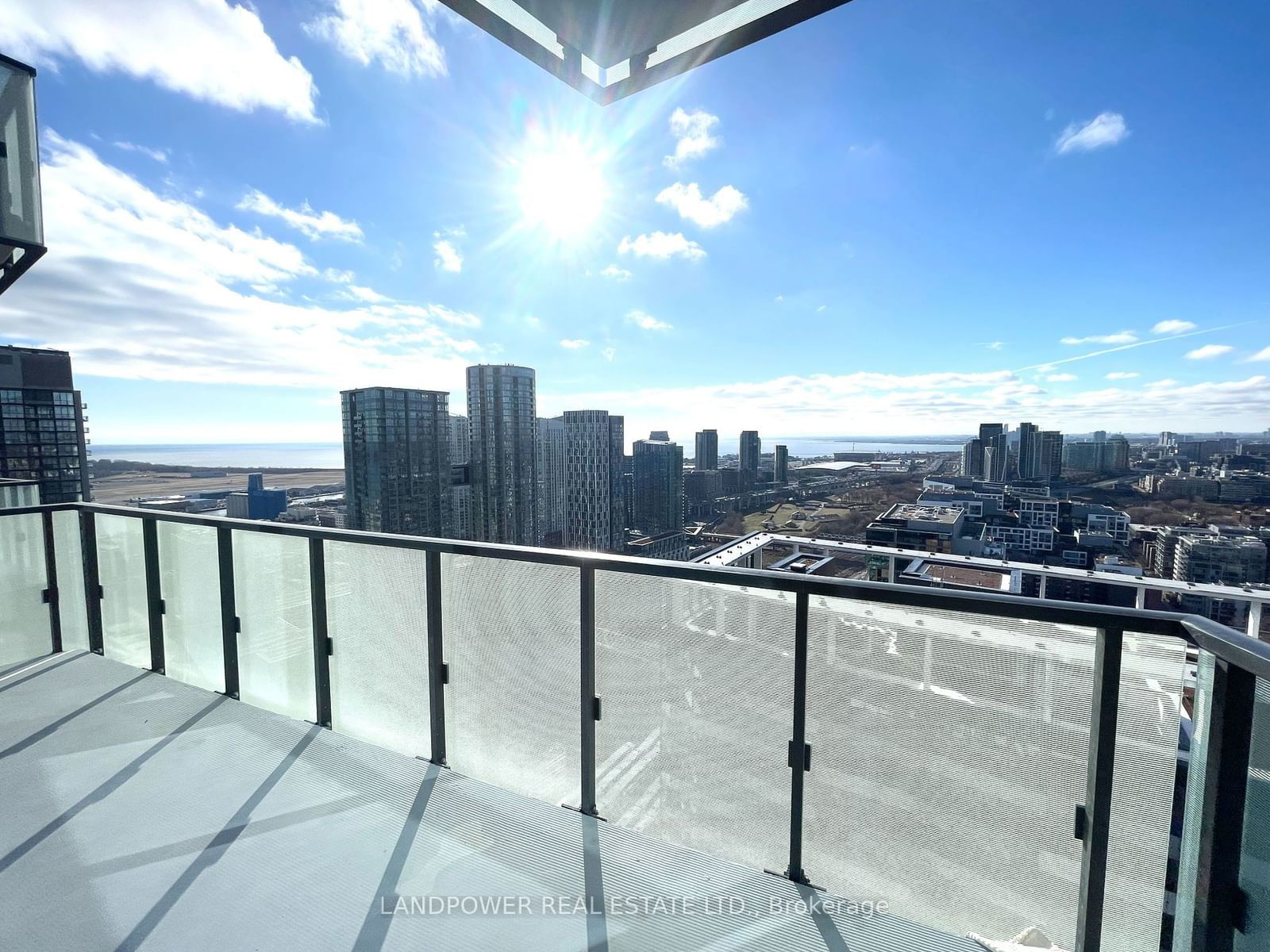 470 Front St W, unit 2715 for rent