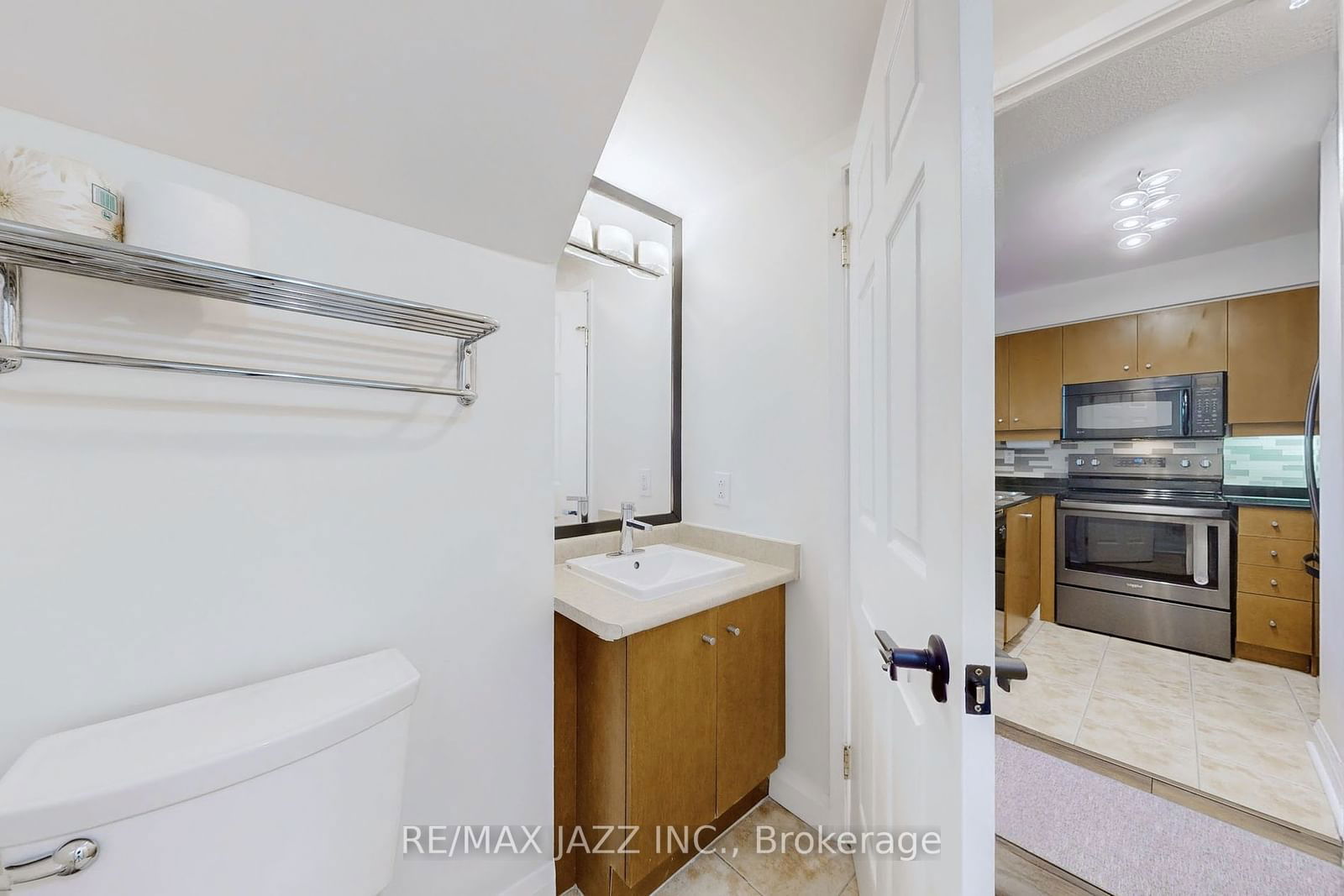 18 Merton St, unit 504 for rent