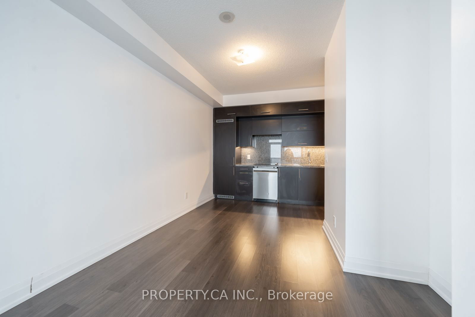 5 Sheppard Ave E, unit 4221 for rent