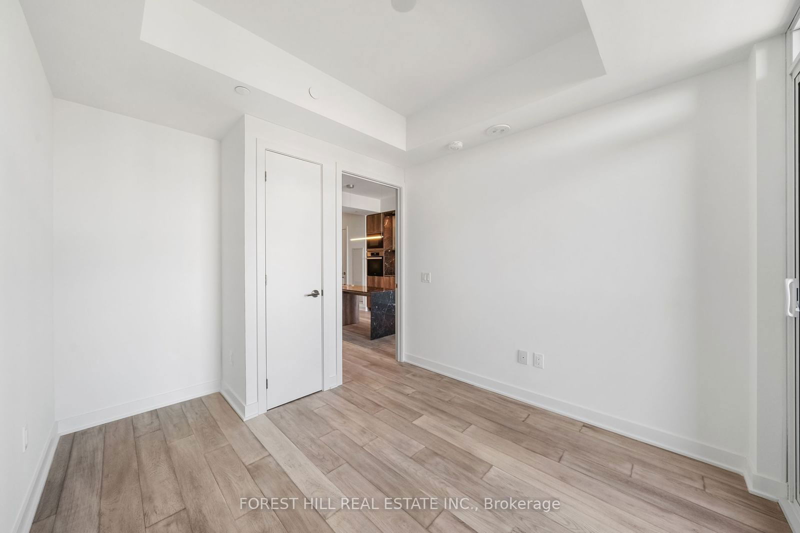 11 Yorkville Ave, unit 1104 for rent