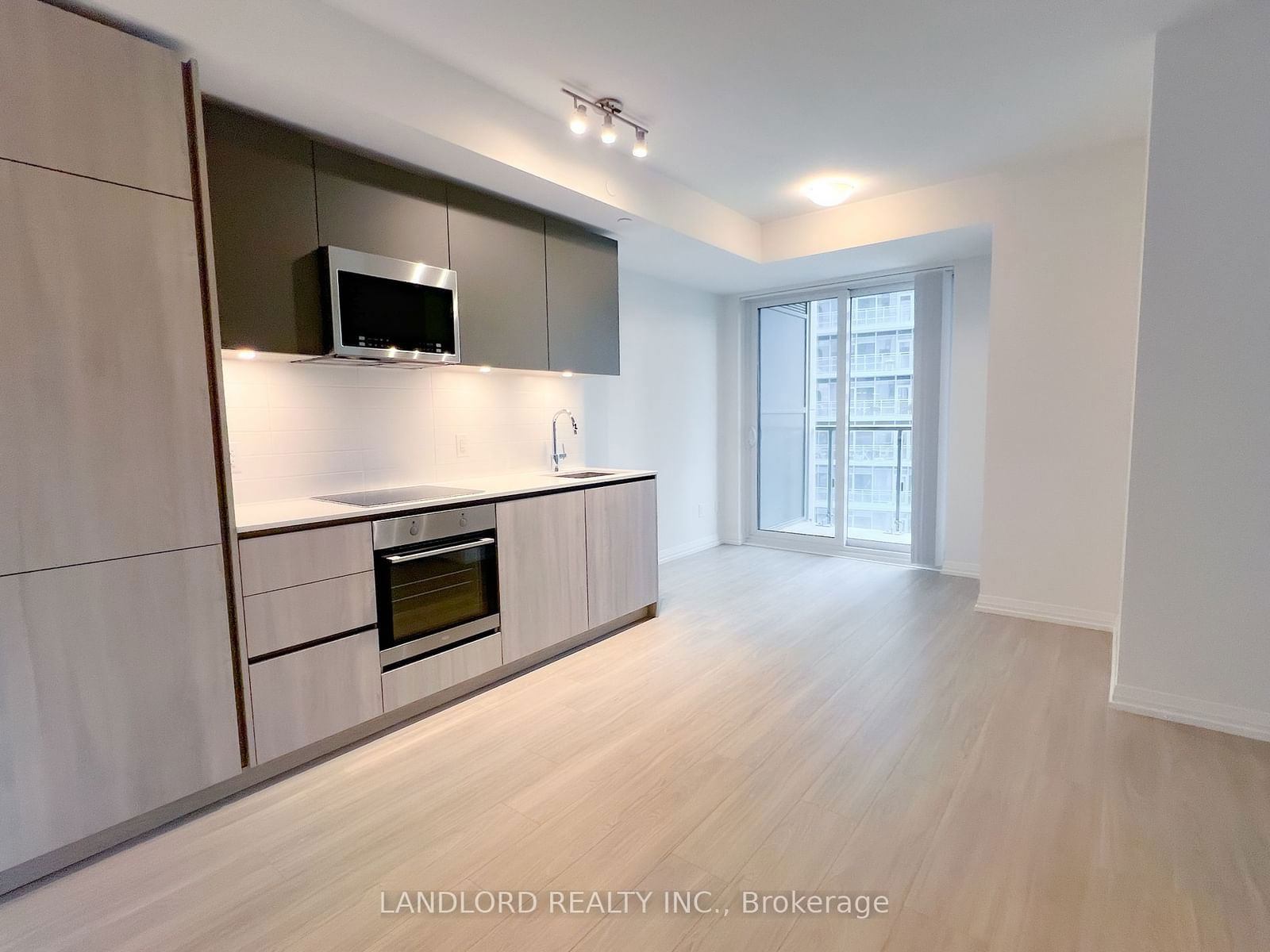 8 Widmer St, unit 3309 for rent