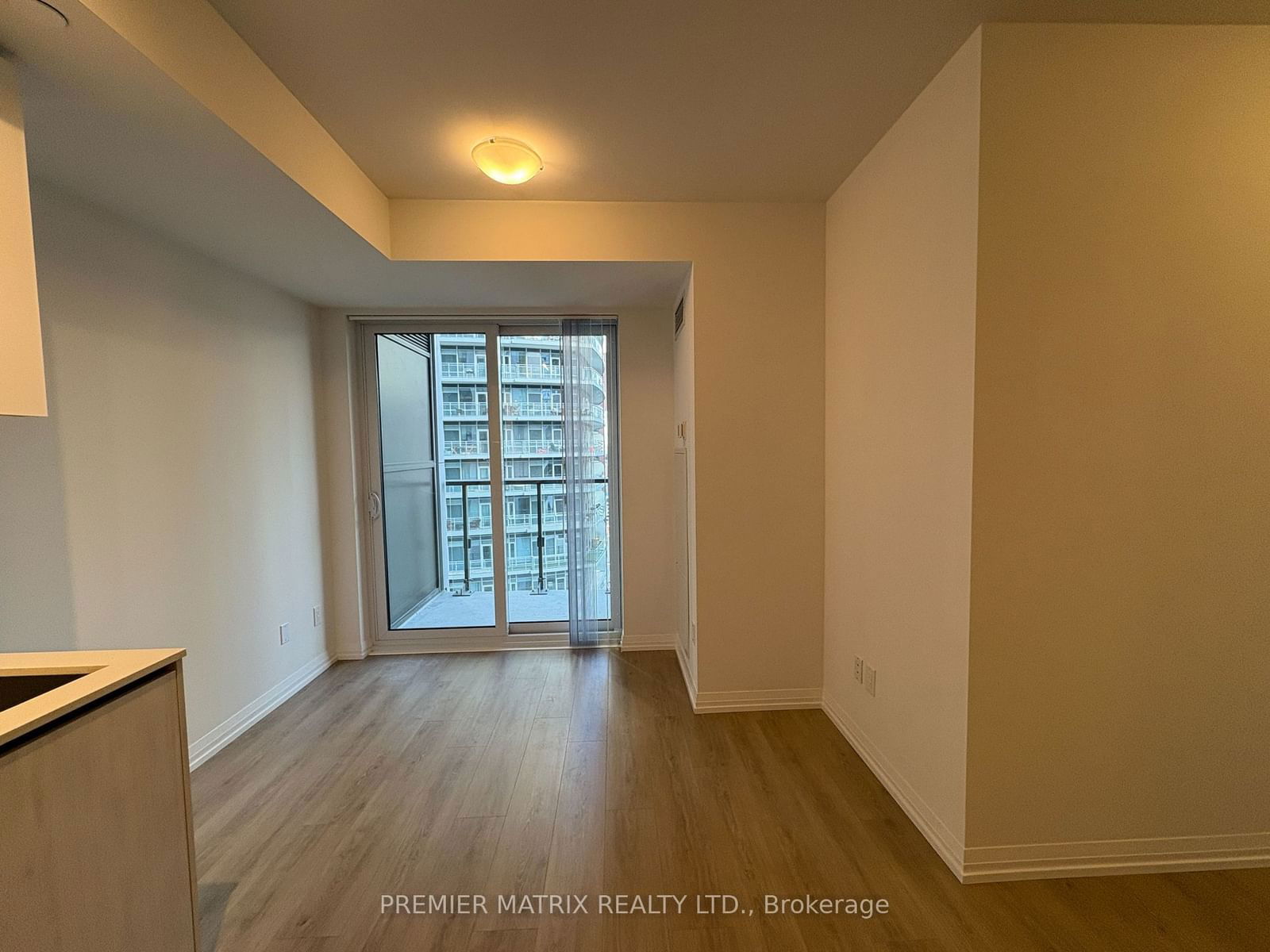 8 Widmer St, unit 3209 for rent