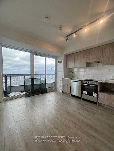 395 Bloor St E, unit 4208 for rent