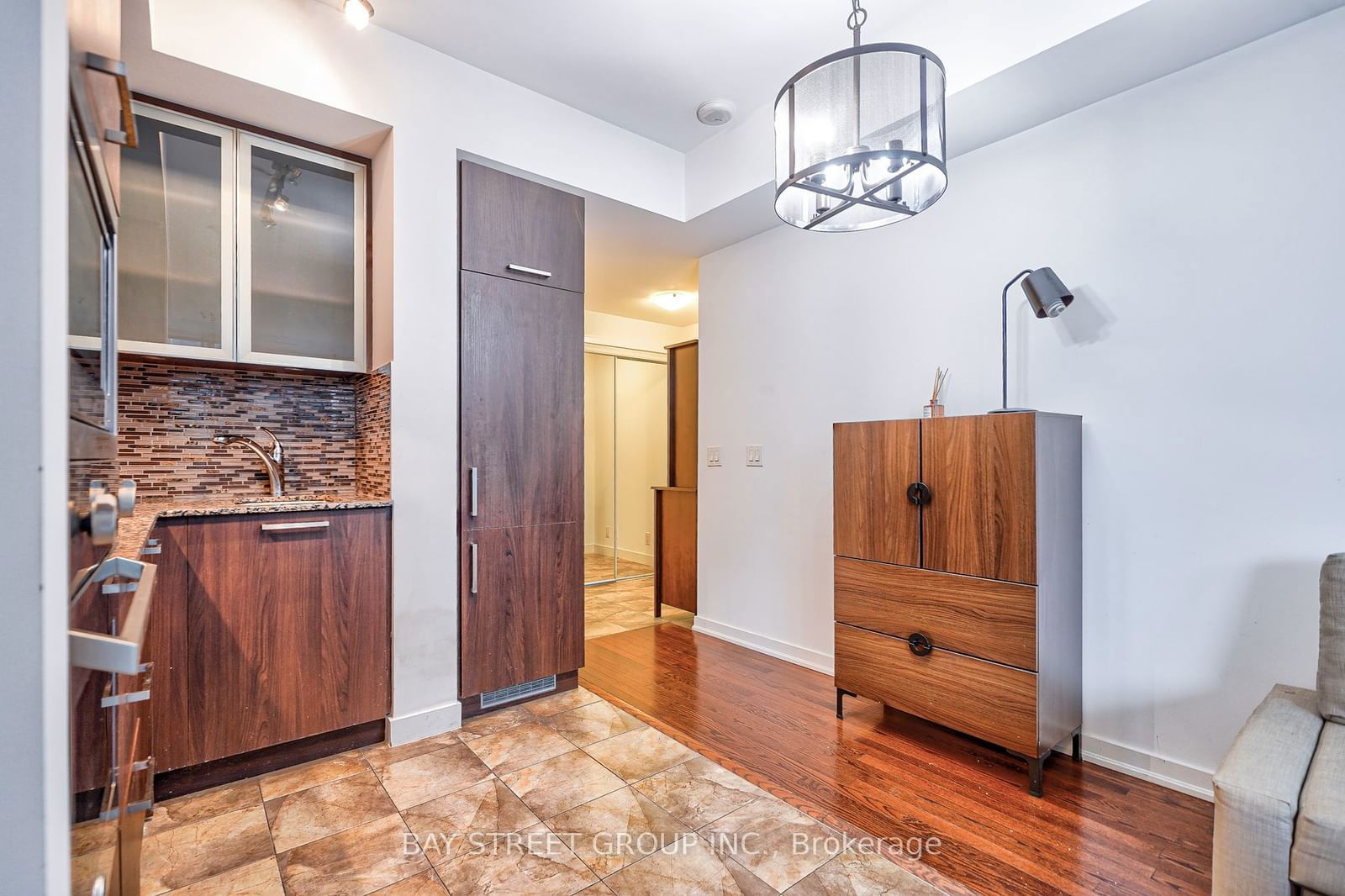 14 York St, unit 3410 for sale