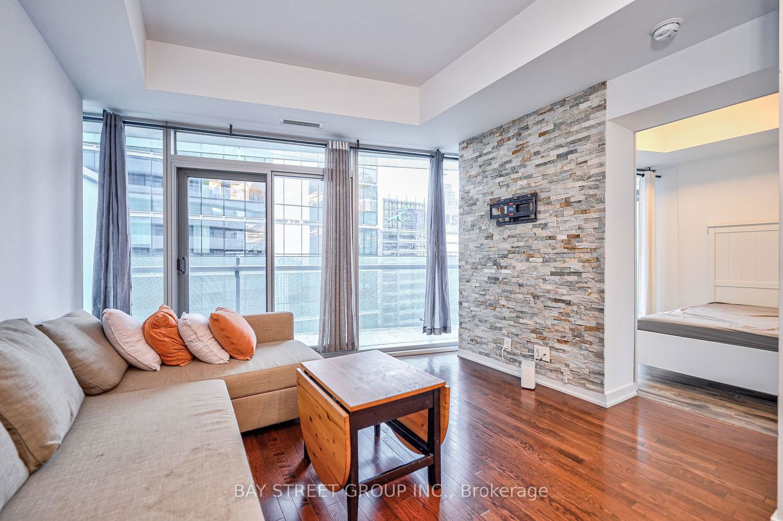 14 York St, unit 3410 for sale