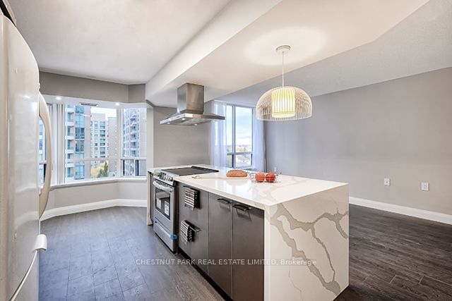 35 Finch Ave E, unit 902 for rent