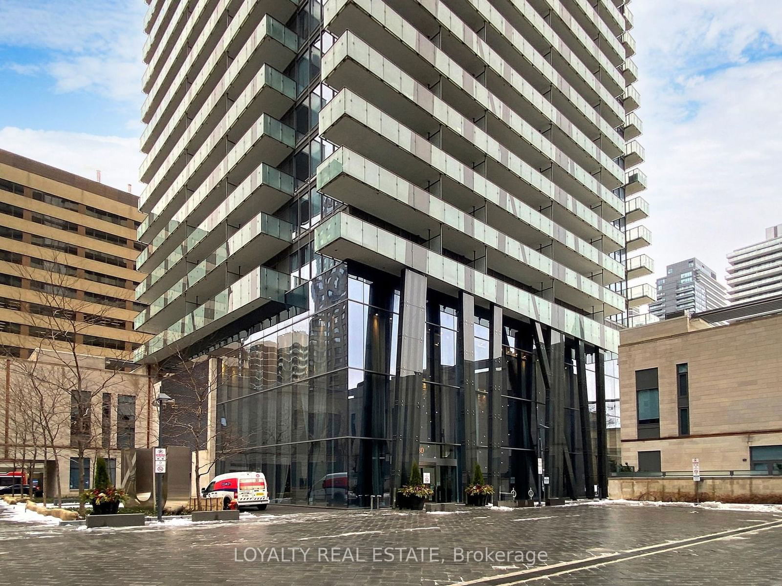 1080 Bay St, unit 5003 for sale