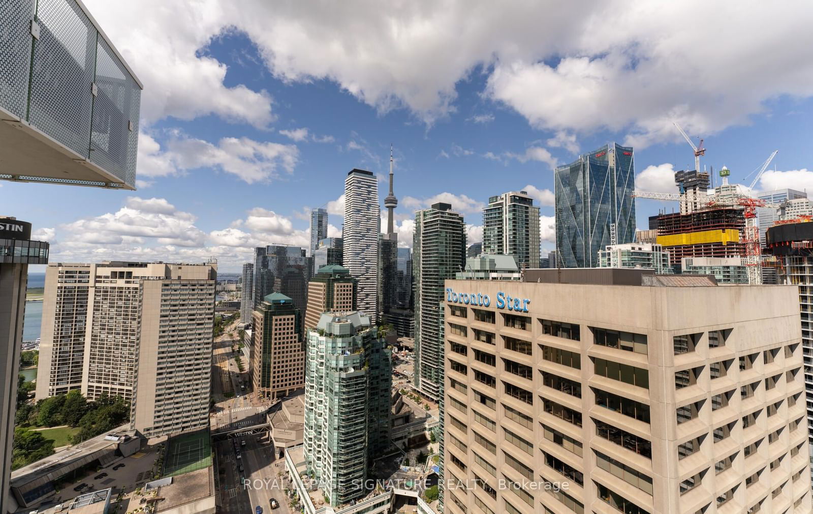 15 Queens Quay E, unit 3305 for rent