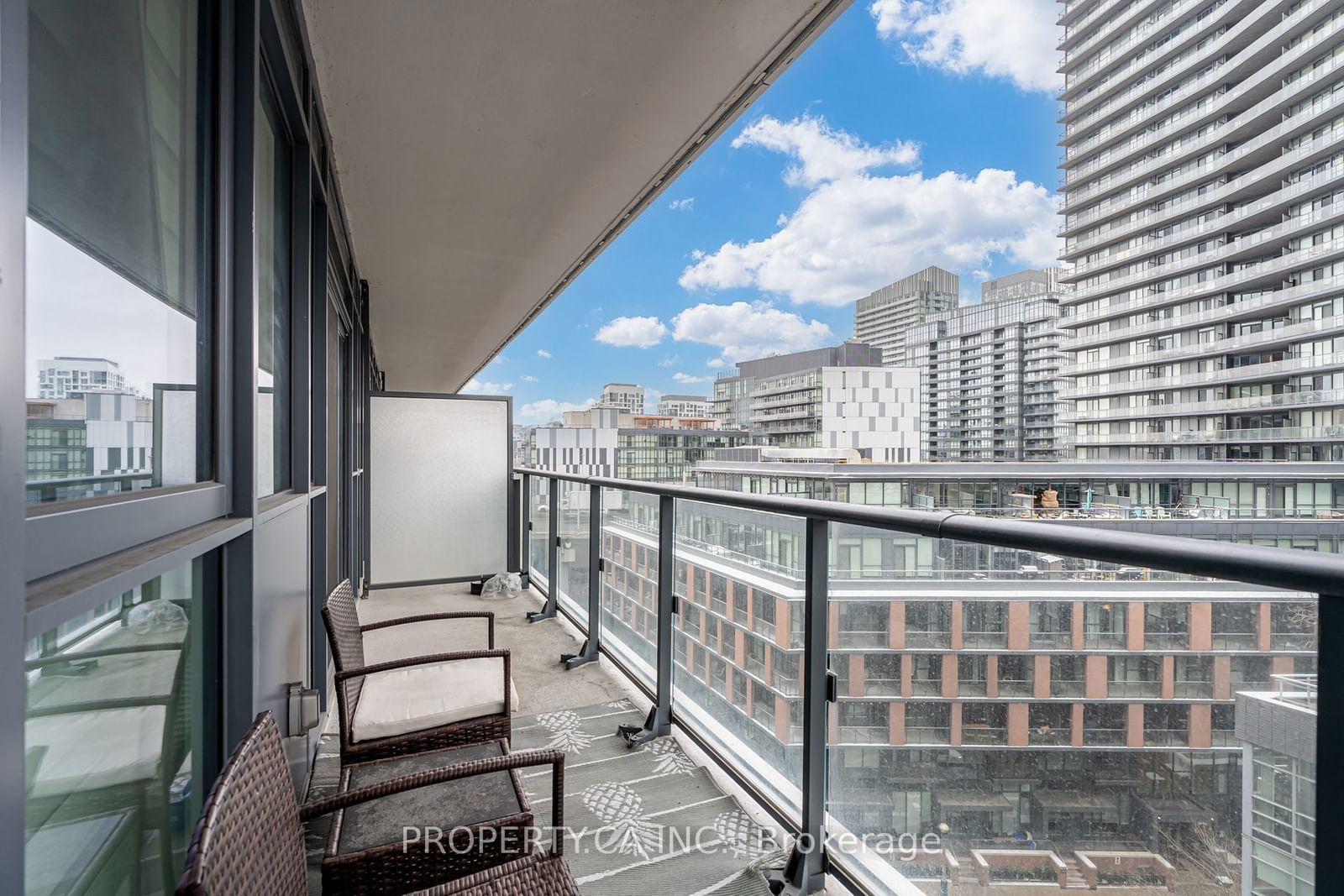 38 Iannuzzi St, unit 1008 for rent