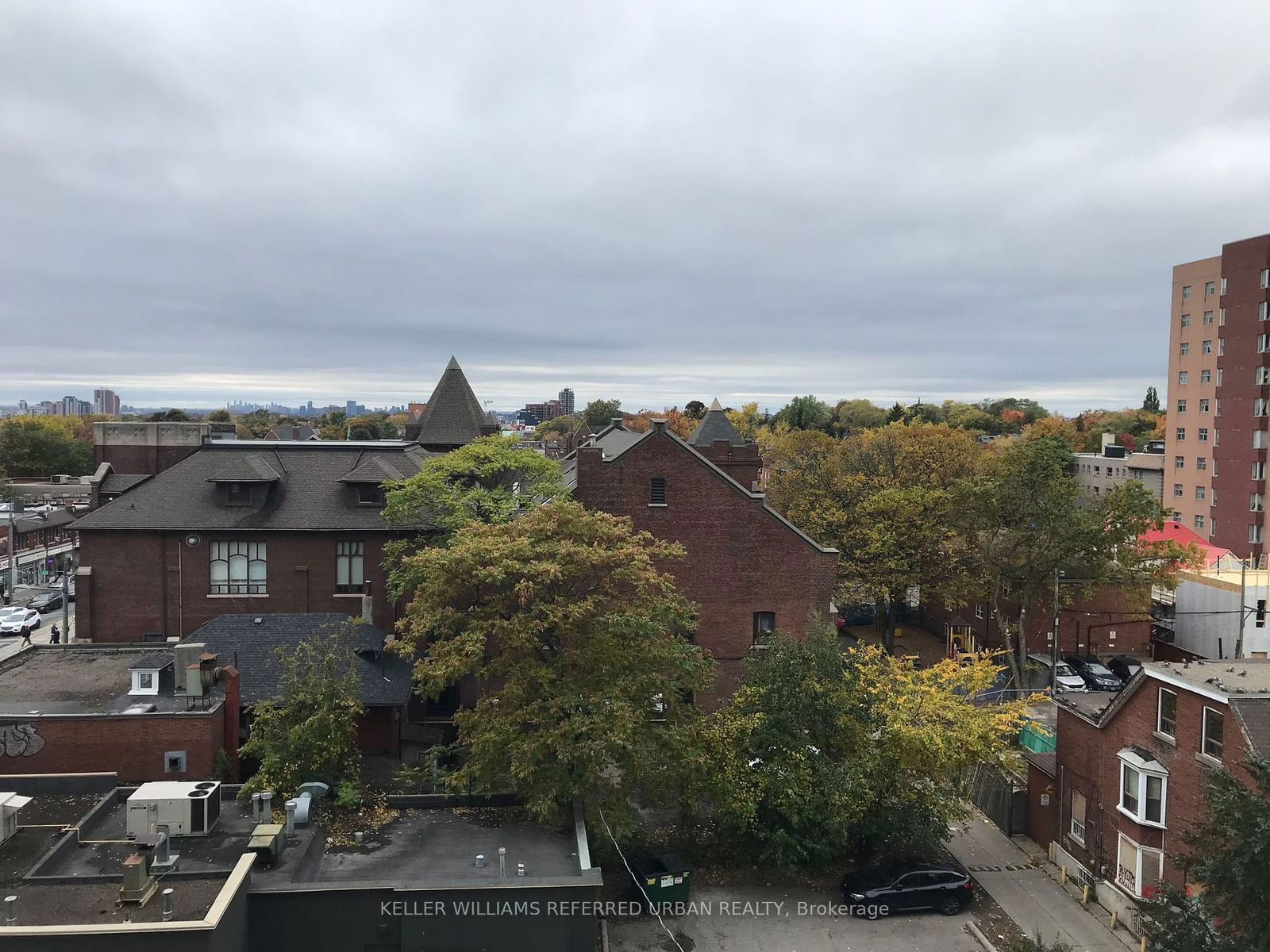 530 St Clair Ave W, unit 501 for rent