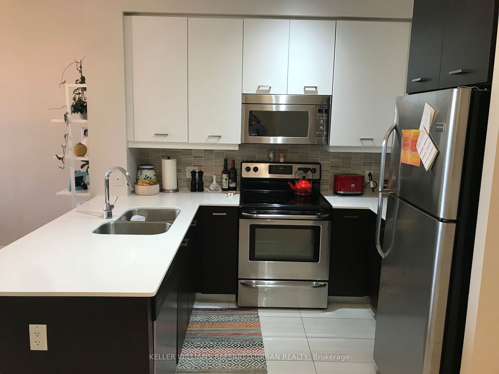 530 St Clair Ave W, unit 501 for rent