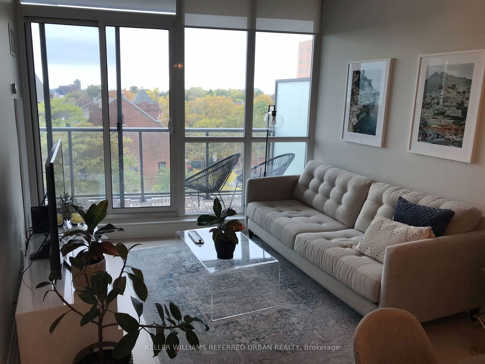 530 St Clair Ave W, unit 501 for rent