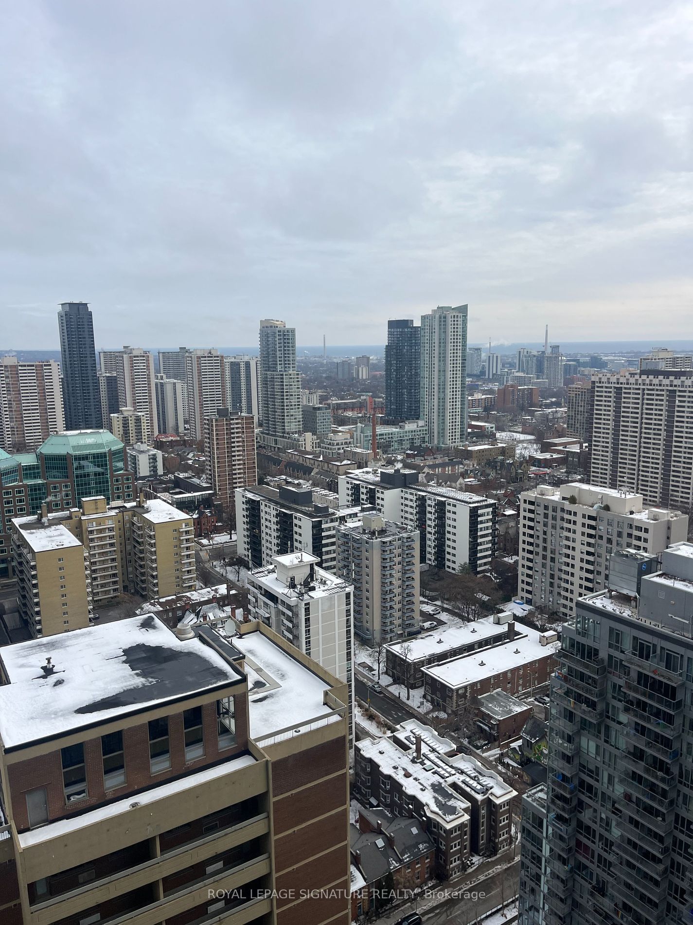 55 Charles St E, unit 3112 for rent