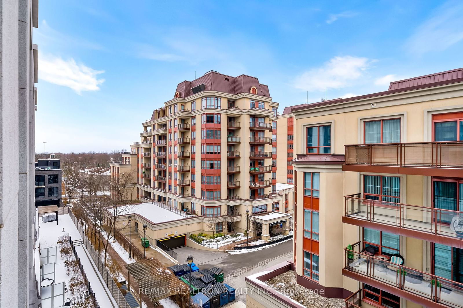 621 Sheppard Ave E, unit 615 for rent