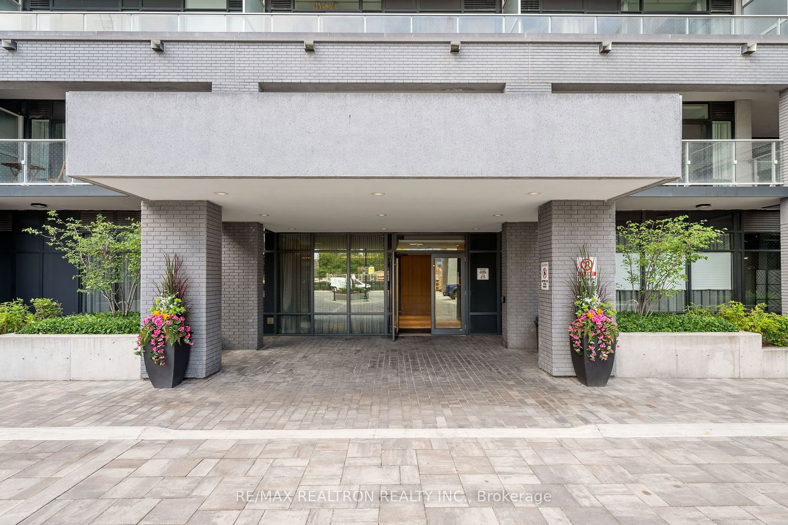 621 Sheppard Ave E, unit 615 for rent