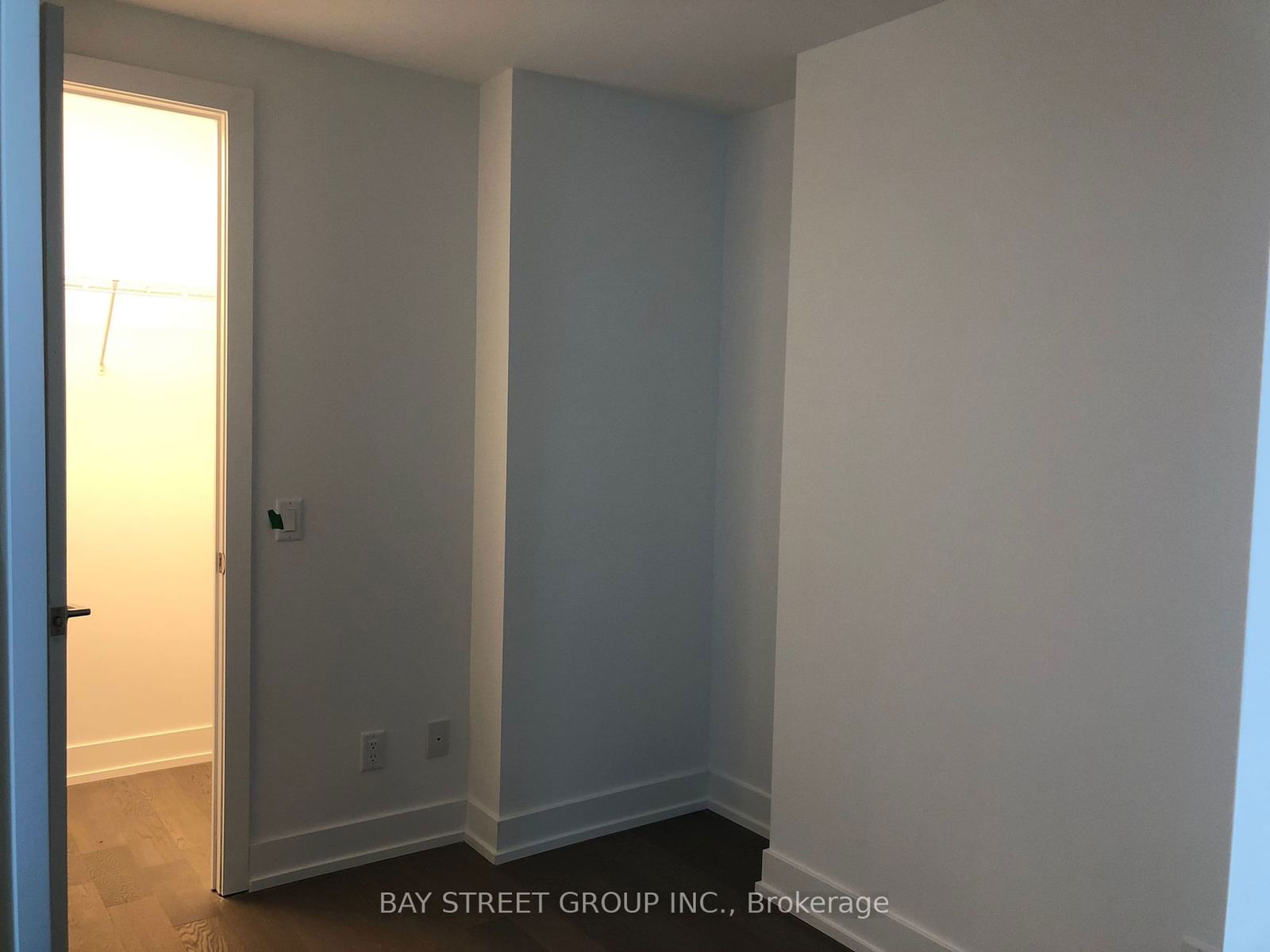 7 Grenville St, unit 4807 for rent