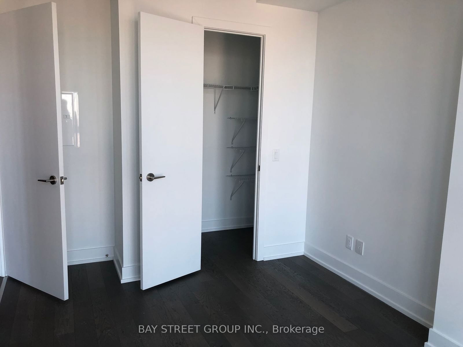 7 Grenville St, unit 4807 for rent