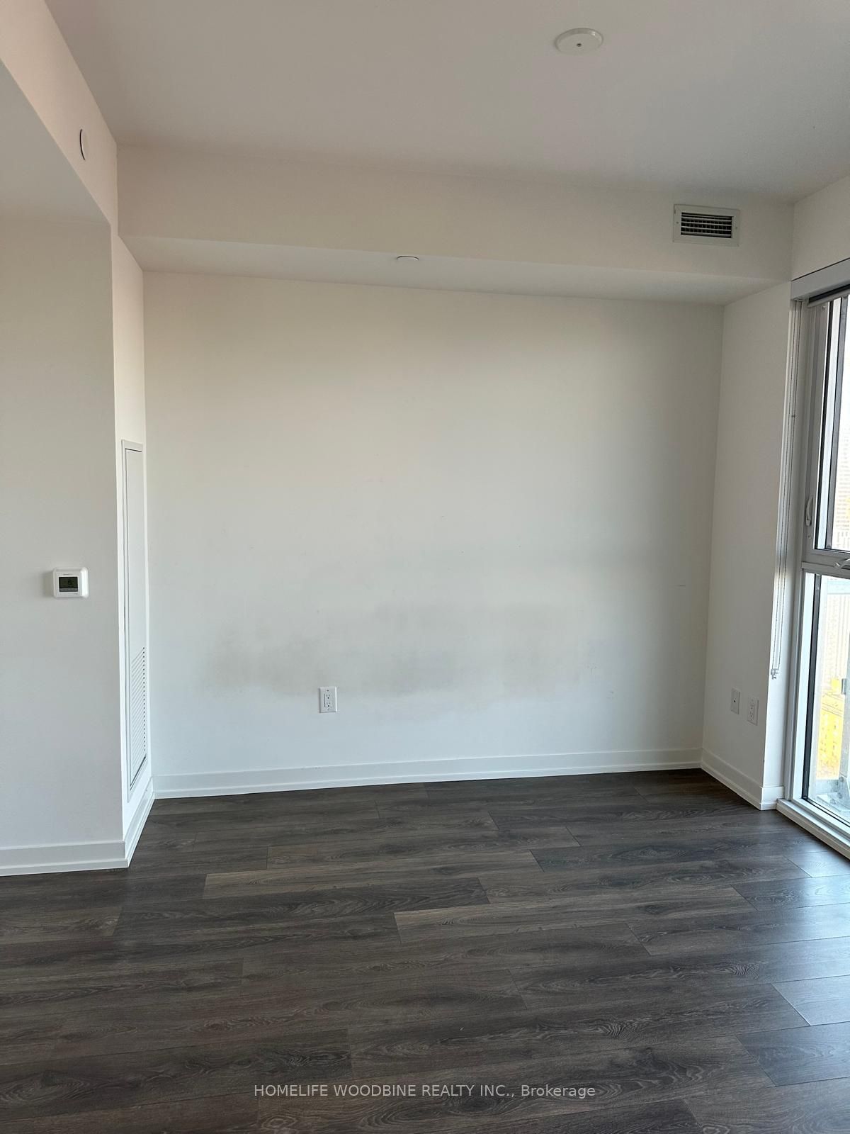 15 Lower Jarvis St, unit 3811 for rent