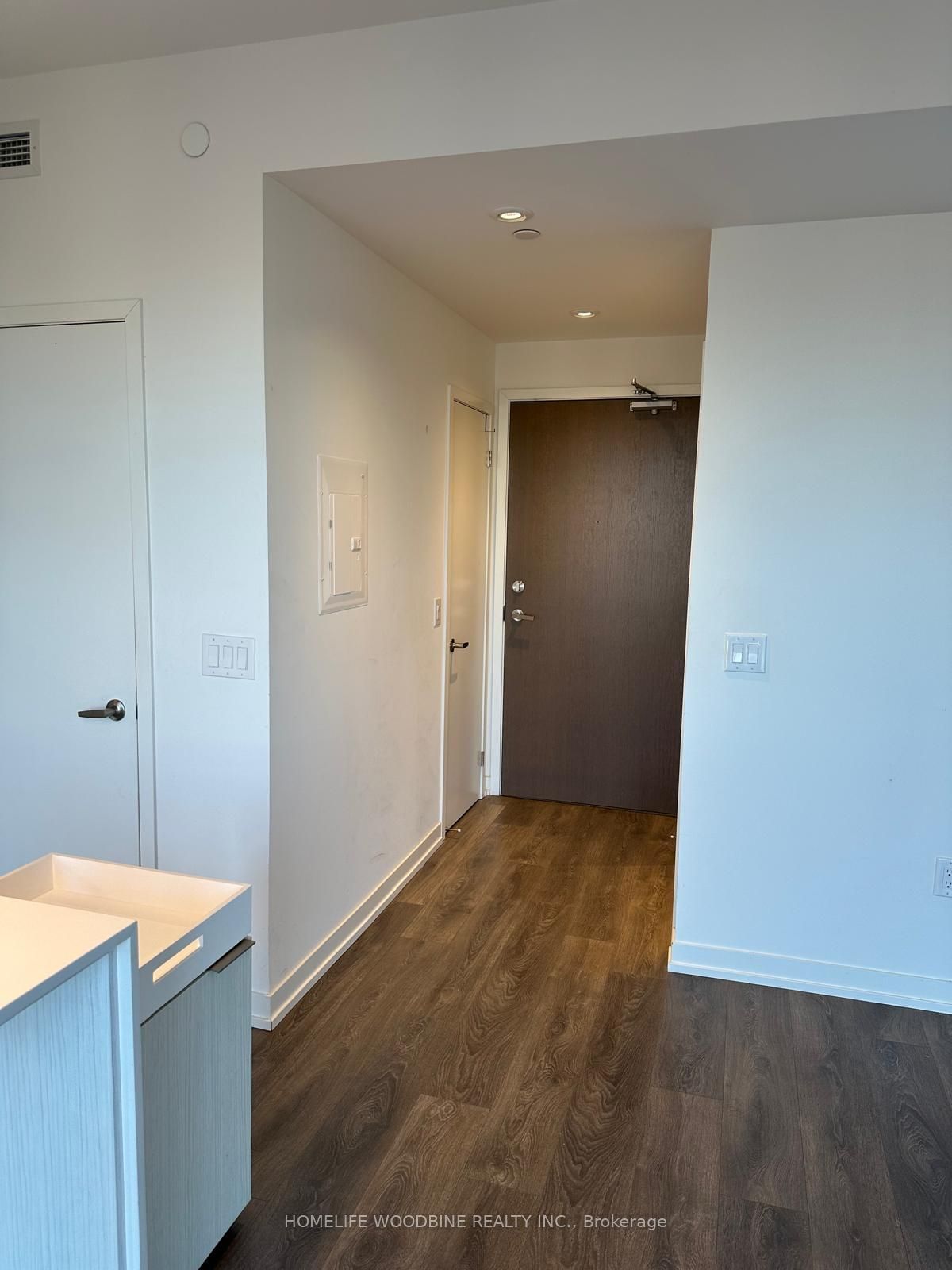 15 Lower Jarvis St, unit 3811 for rent