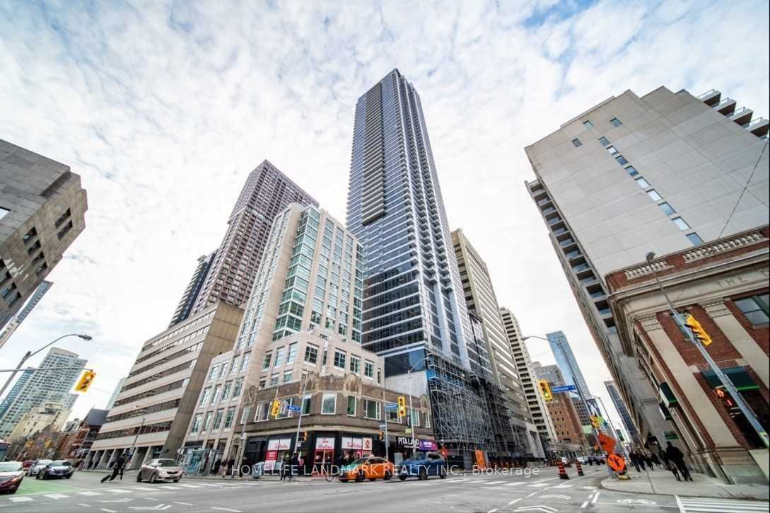 395 Bloor St E, unit 3411 for rent