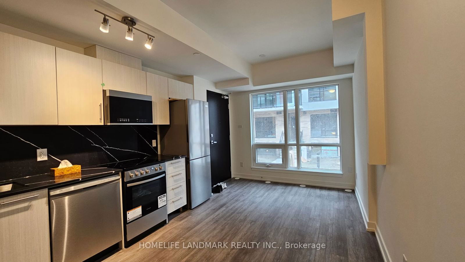 861 Sheppard Ave W, unit TH 33 for rent