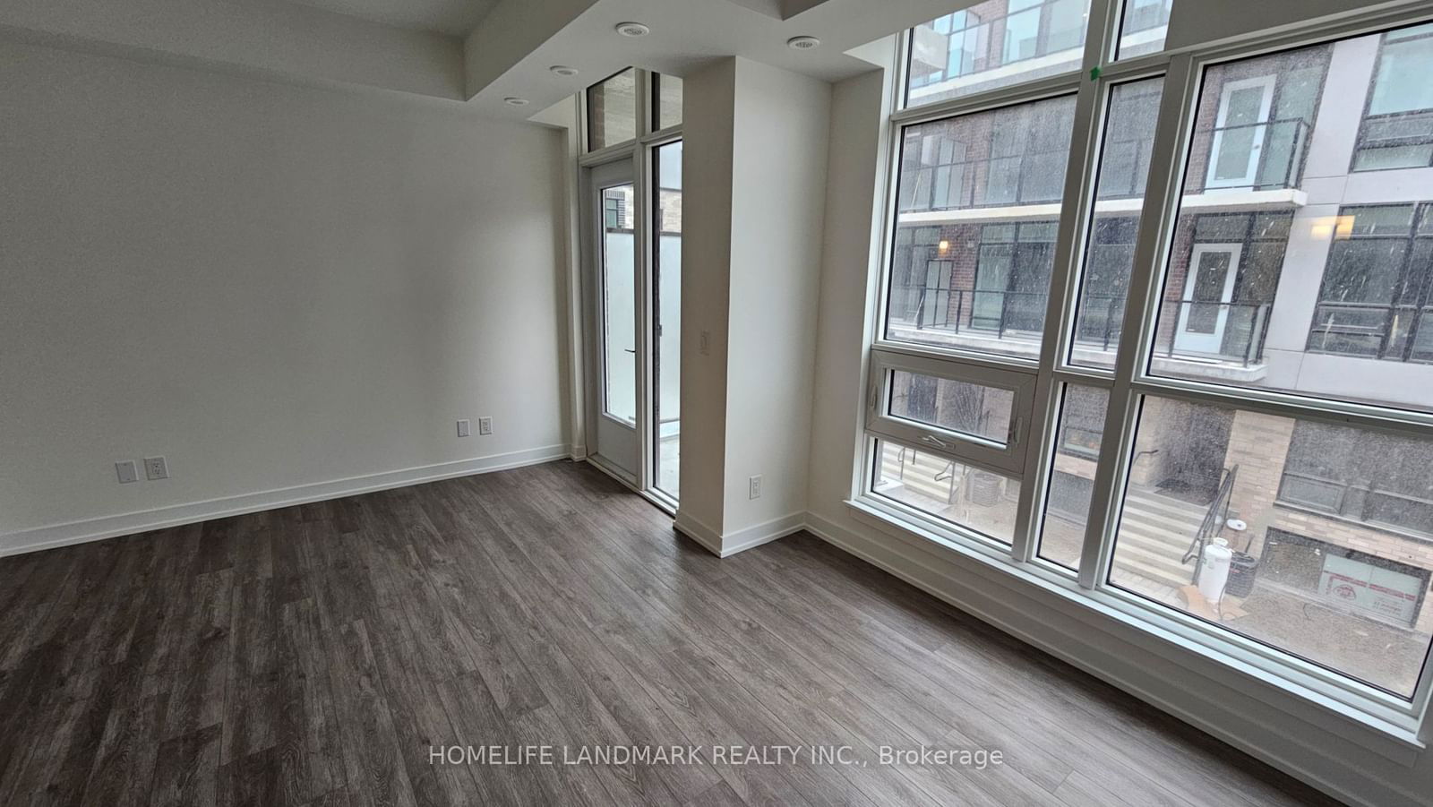 861 Sheppard Ave W, unit TH 33 for rent