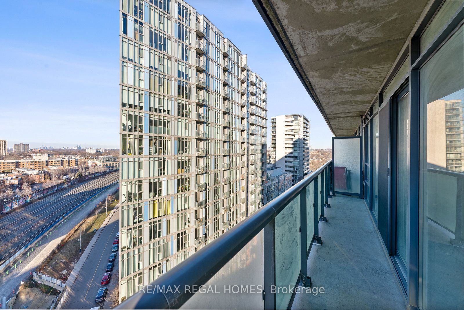 36 Lisgar St, unit 1609W for rent