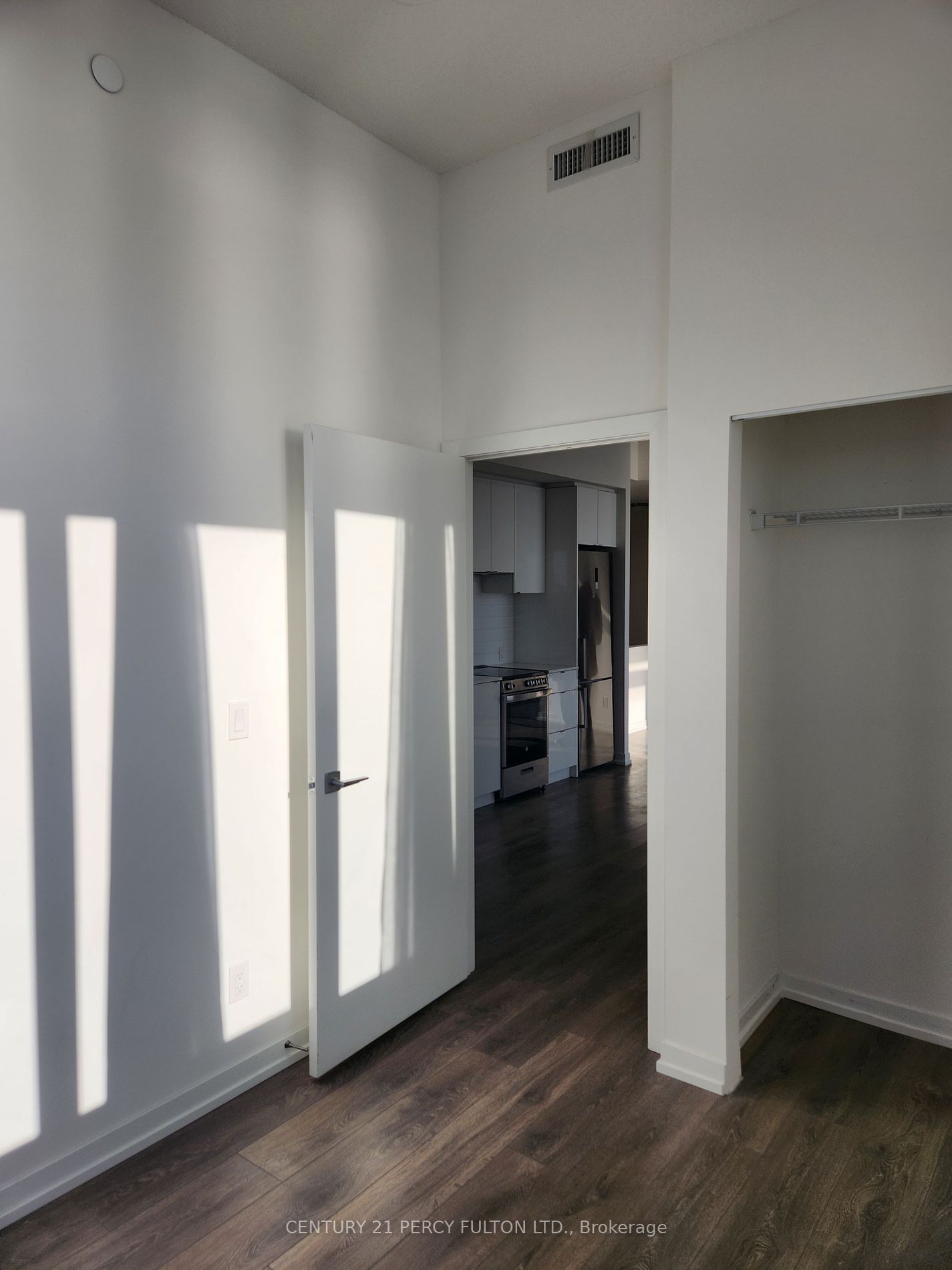 49 East Liberty St, unit 2603 for rent