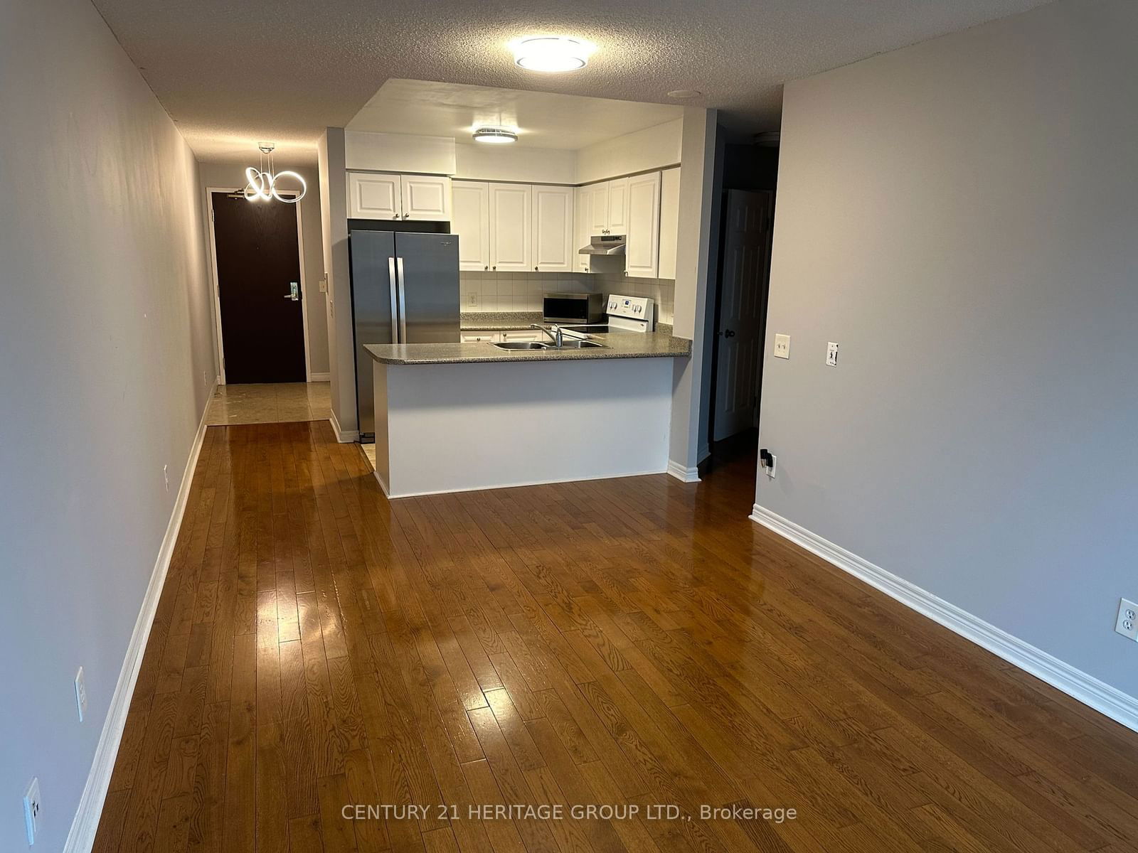 18 Parkview Ave, unit 1601 for rent