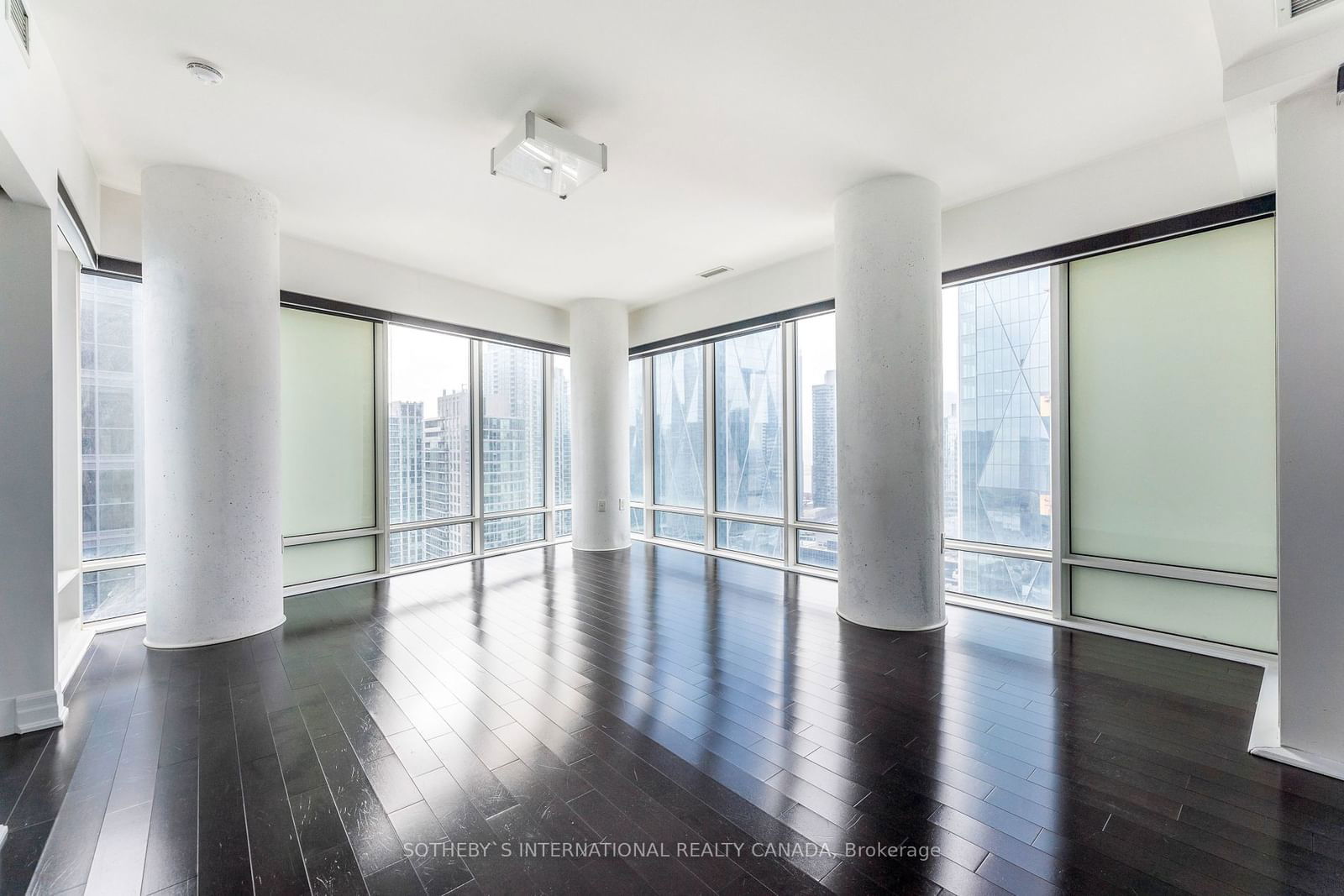 8 The Esplanade, unit 3302 for sale