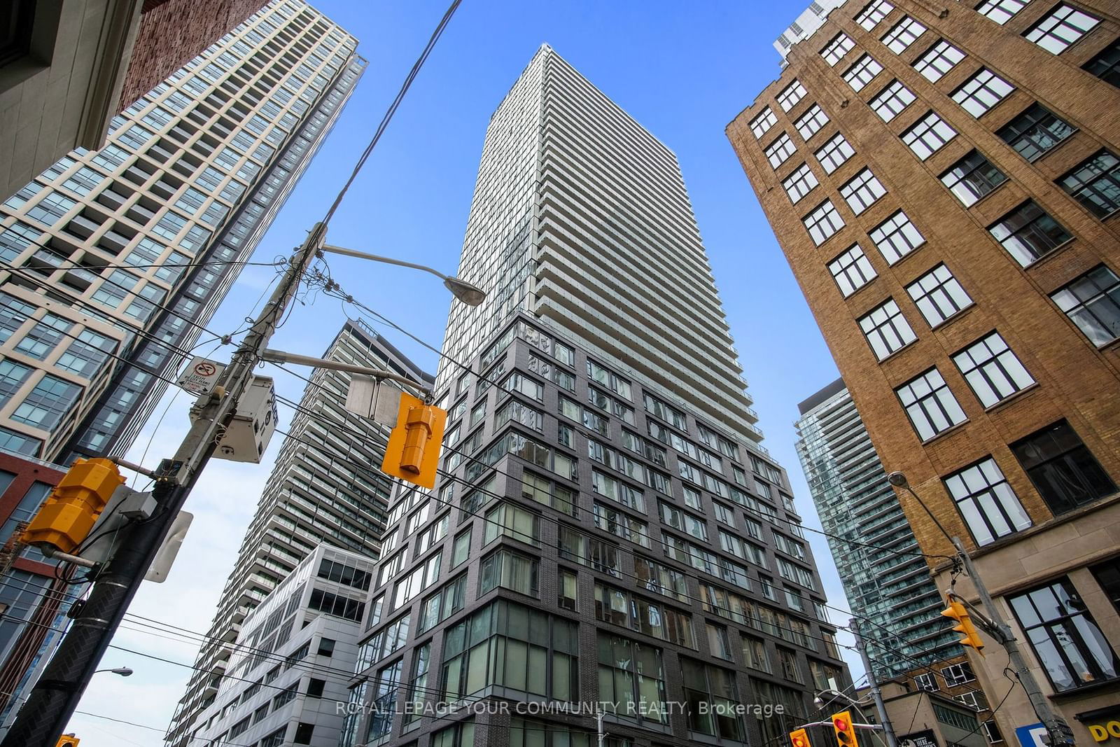 101 Peter St, unit 602 for rent