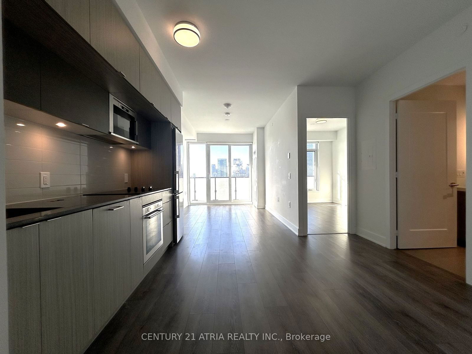 575 Bloor St E, unit 3311 for rent