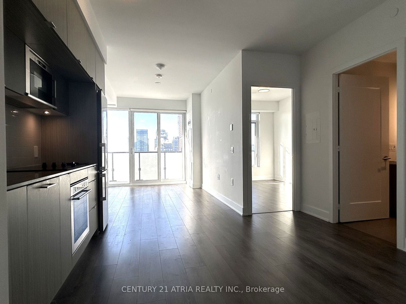 575 Bloor St E, unit 3311 for rent