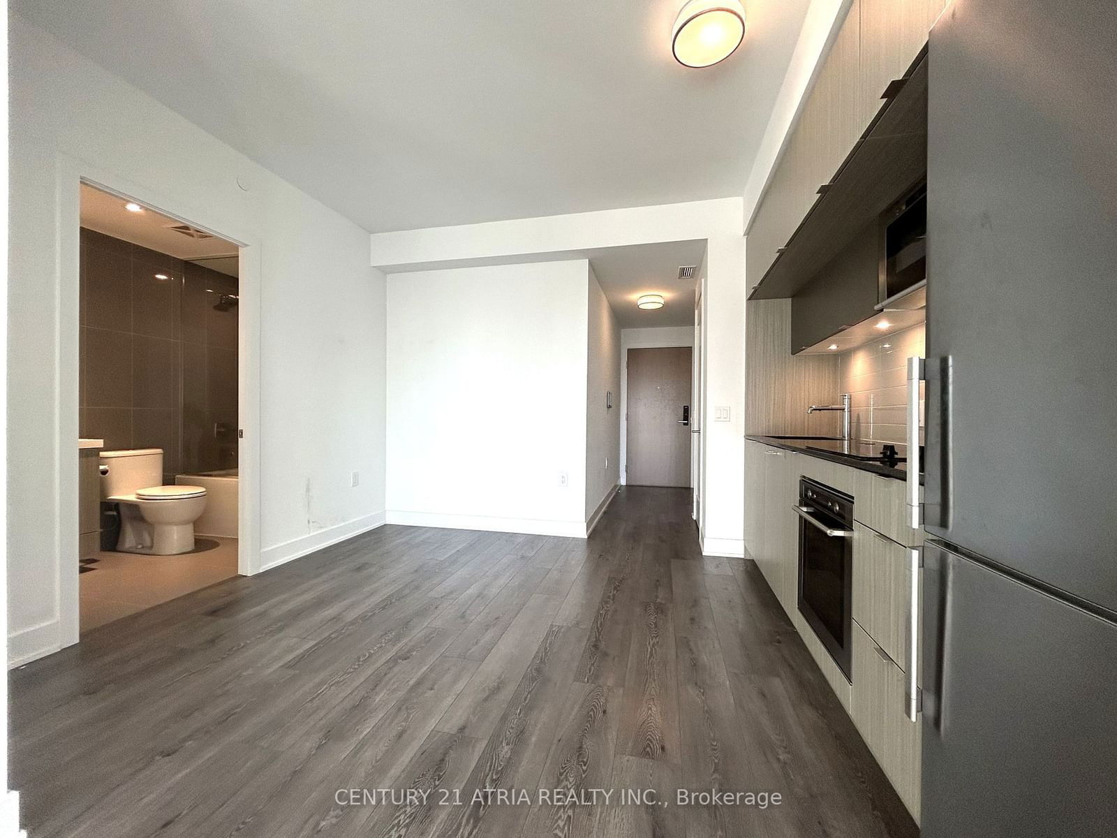 575 Bloor St E, unit 3311 for rent