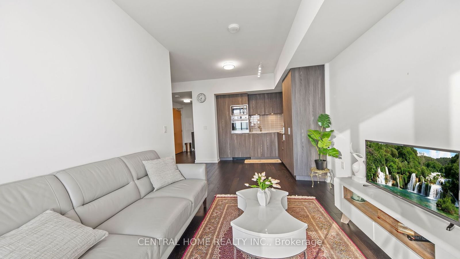 11 Wellesley St, unit 6007 for rent