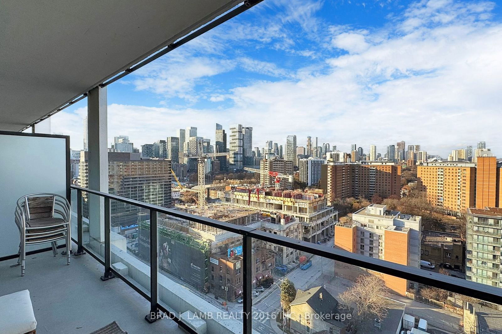 55 Ontario St, unit 1602 for rent