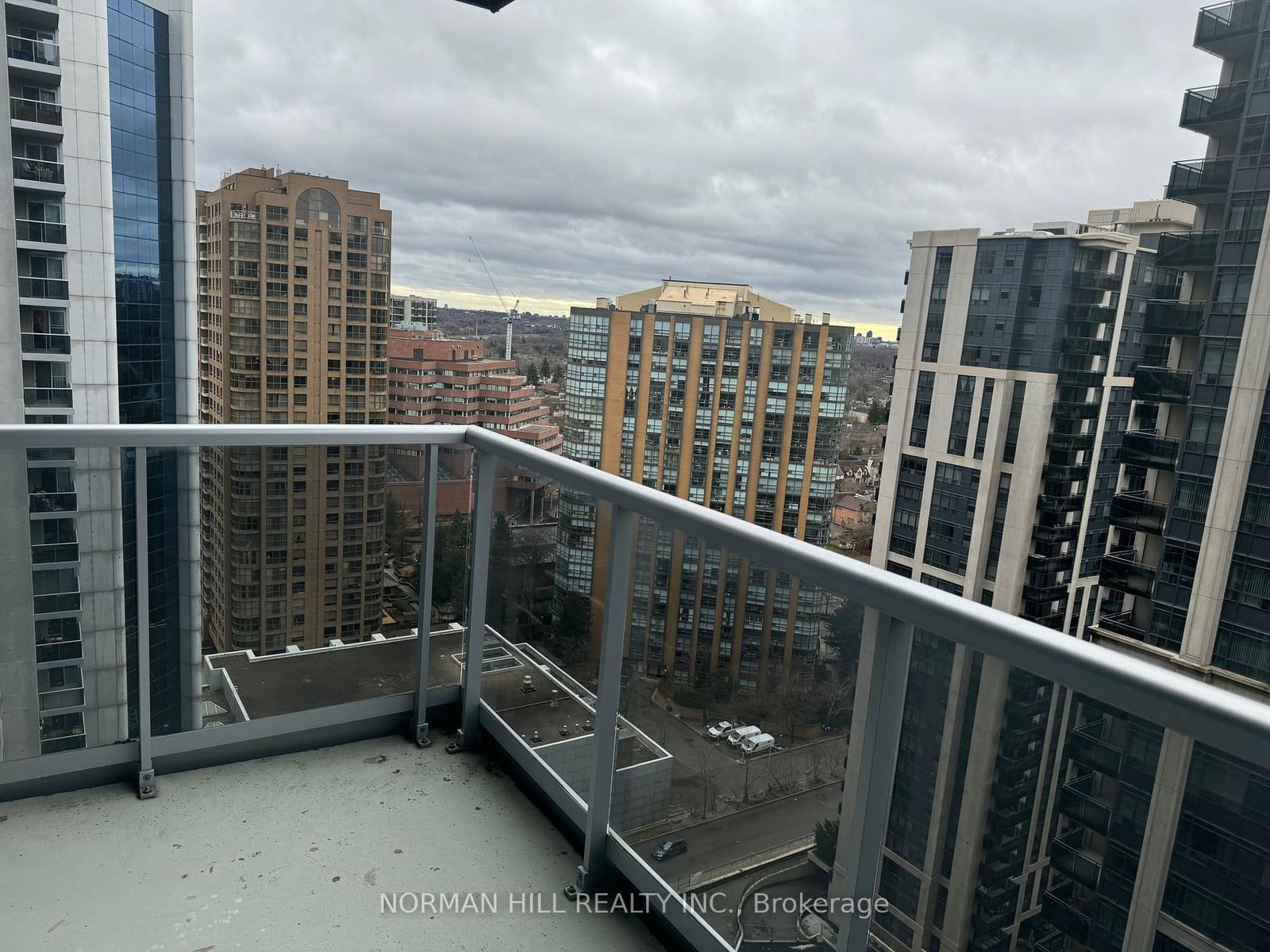 4978 Yonge St, unit 2708 for rent