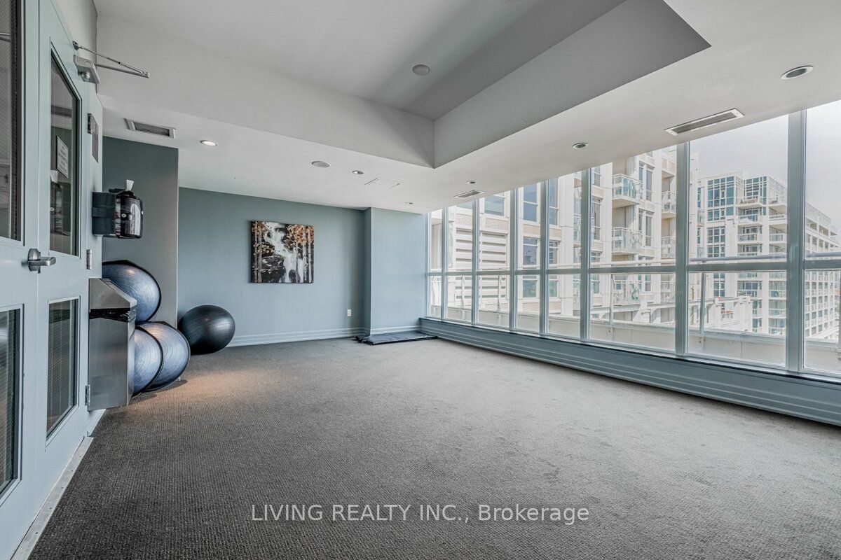 628 Fleet St, unit 1207 for rent