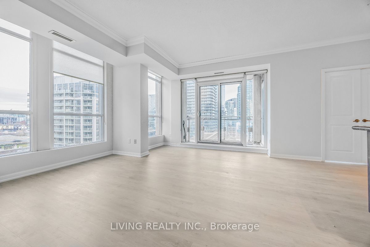 628 Fleet St, unit 1207 for rent