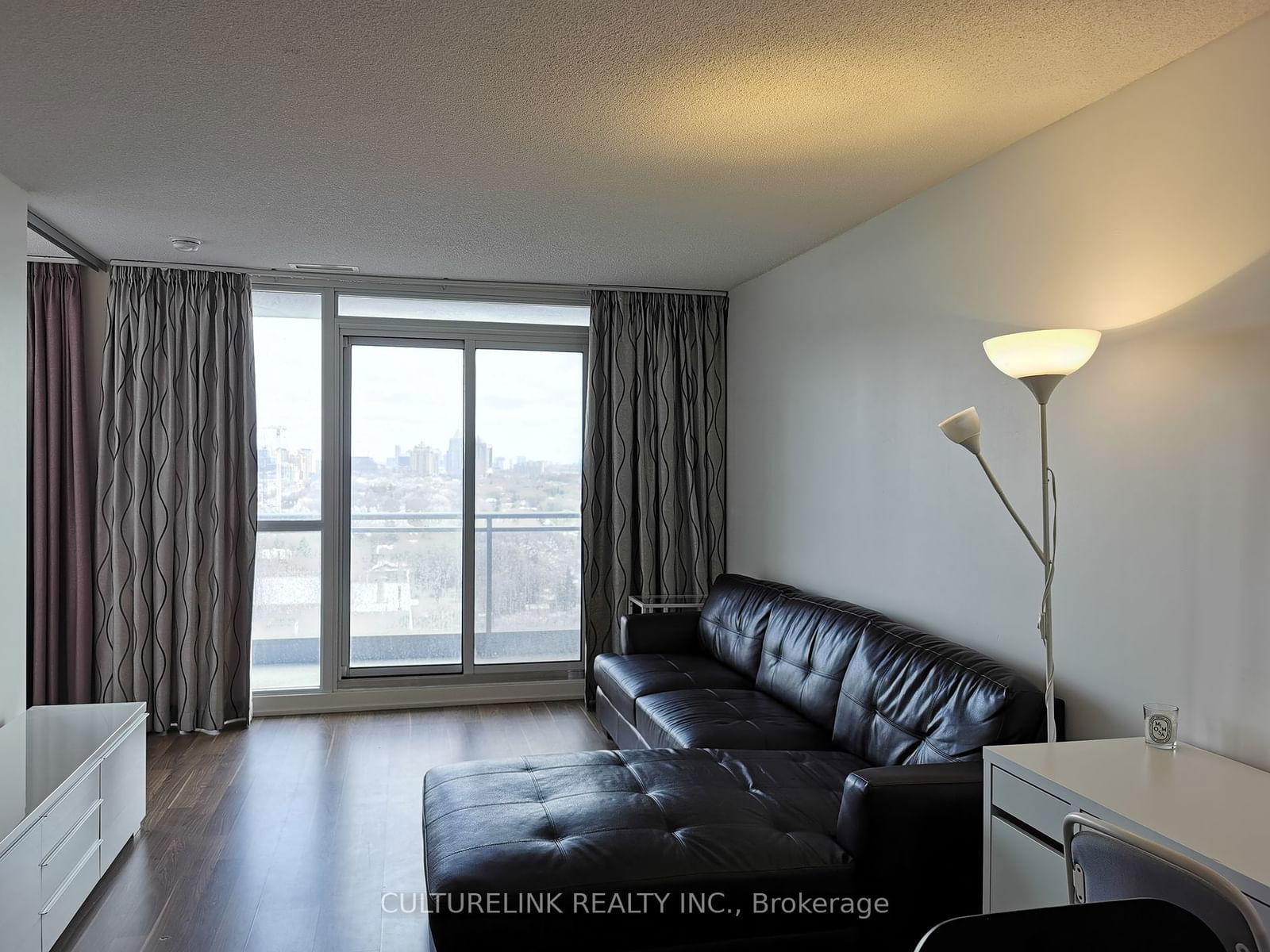 23 Sheppard Ave E, unit 1607 for rent