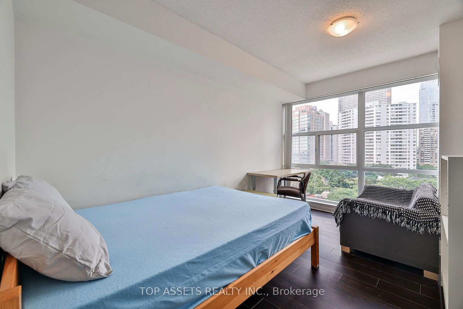 11 St Joseph St, unit 1211 for rent