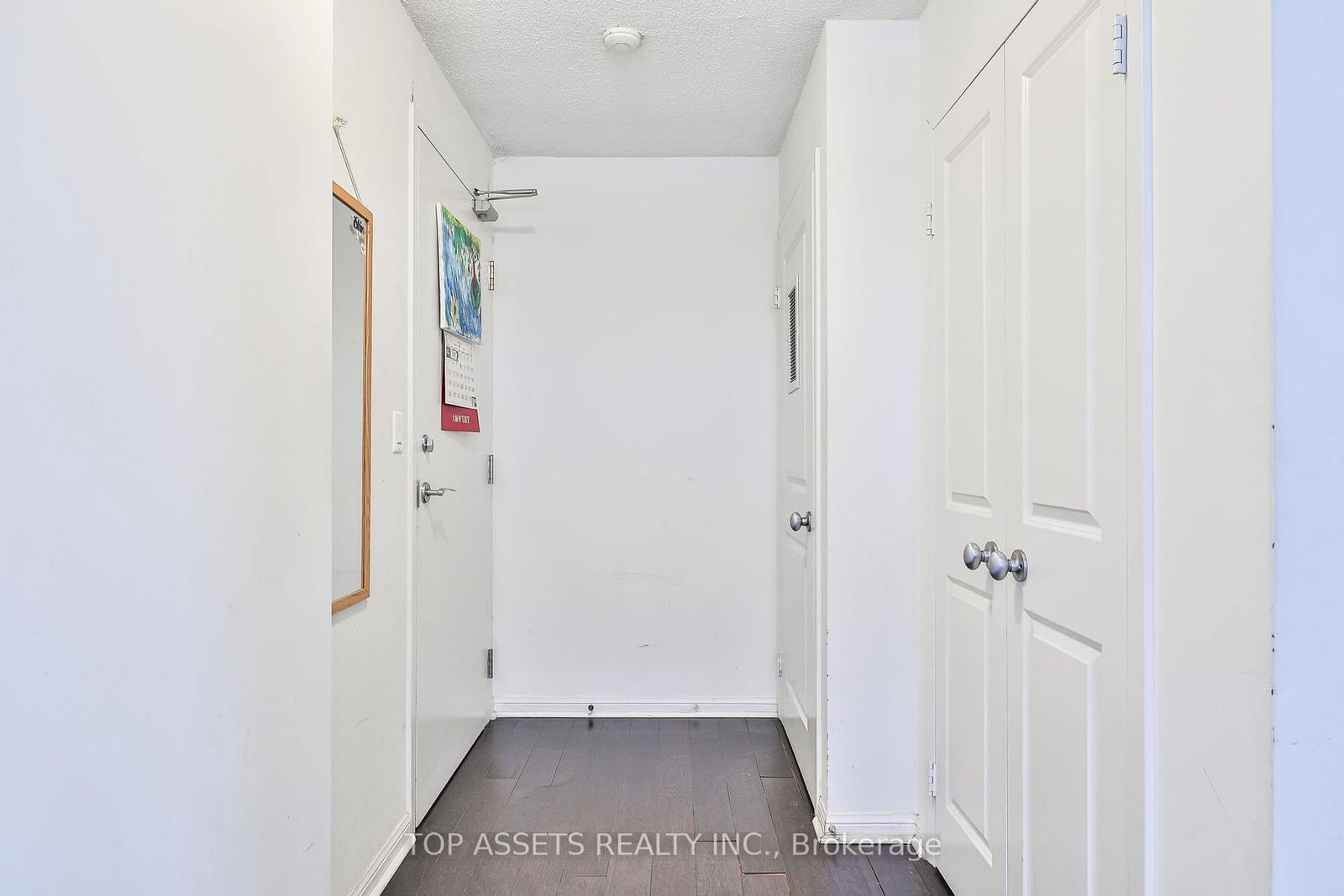 11 St Joseph St, unit 1211 for rent