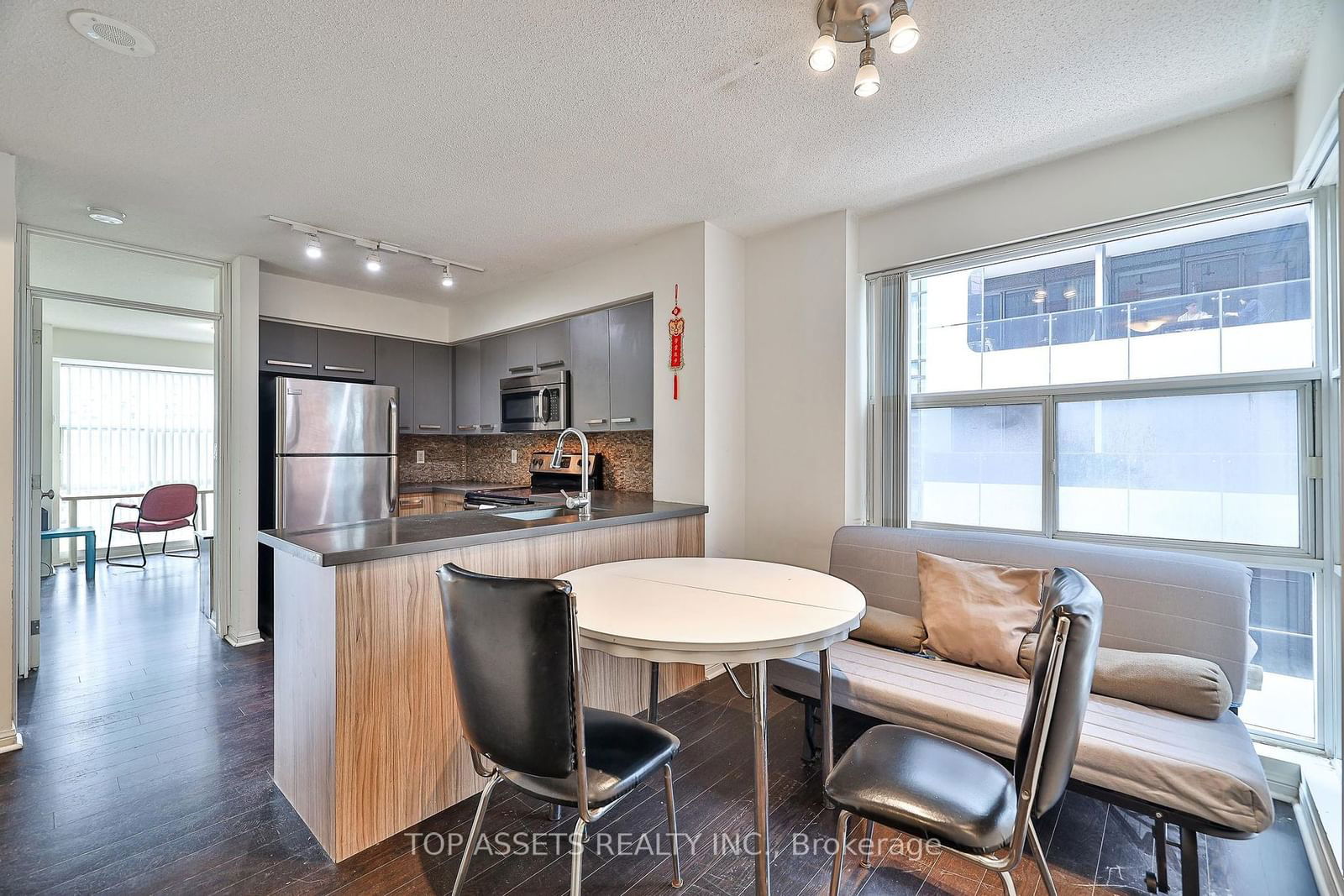 11 St Joseph St, unit 1211 for rent