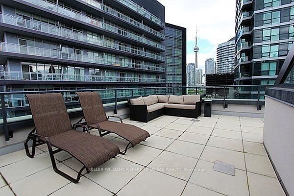 600 Fleet St, unit 2104 for rent