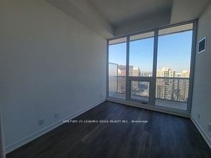 15 HOLMES Ave, unit 2406 for rent