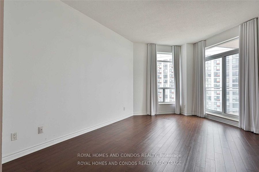 410 Queens Quay W, unit Lph6 for rent