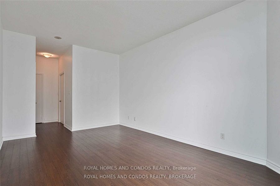 410 Queens Quay W, unit Lph6 for rent