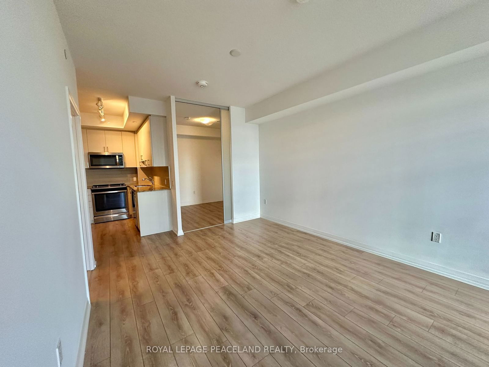 60 Ann O'reilly Rd, unit 1361 for rent